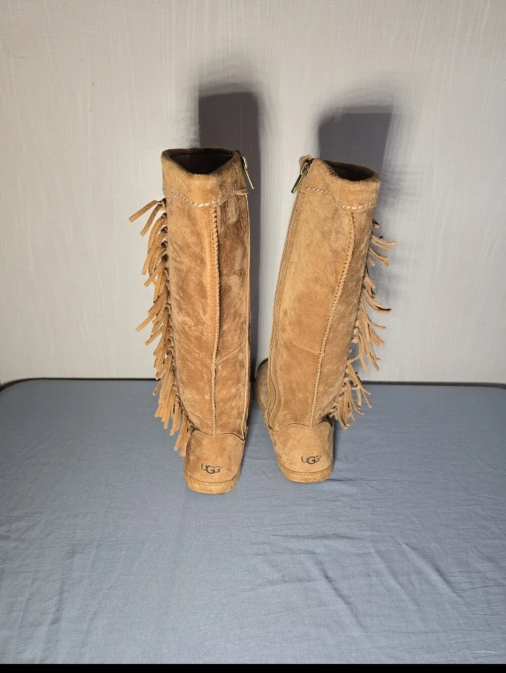 UGG Mammoth Knee High Fringe Boots Women's Size 6.5 Chestnut Suede